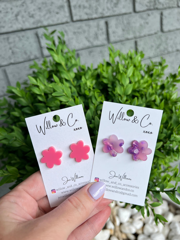 2cm Flower Studs Pink